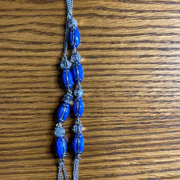 Vera Wang 18” silver necklace with blue, diamond looking gems on either side - Picture 6 of 7